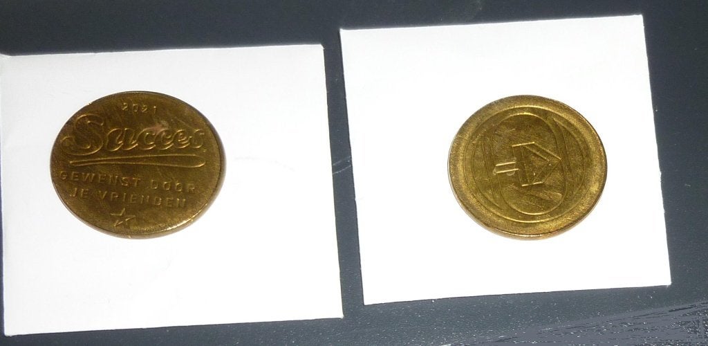 2 penningen succes, Verzenden, Overige materialen, Nederland