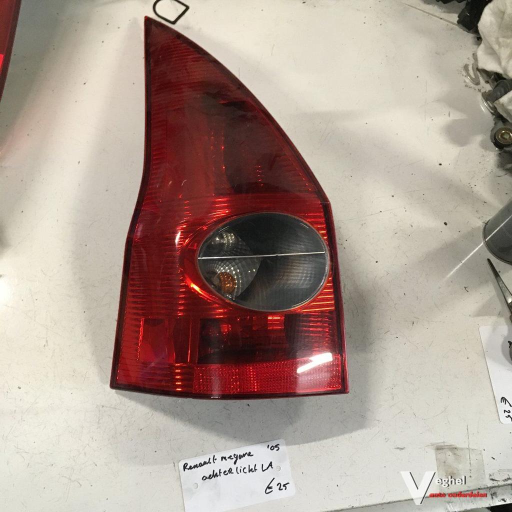 Renault Espace 2005 Achterlicht Linksachter of Rechtsachter, Gebruikt, -, -, Ophalen of Verzenden