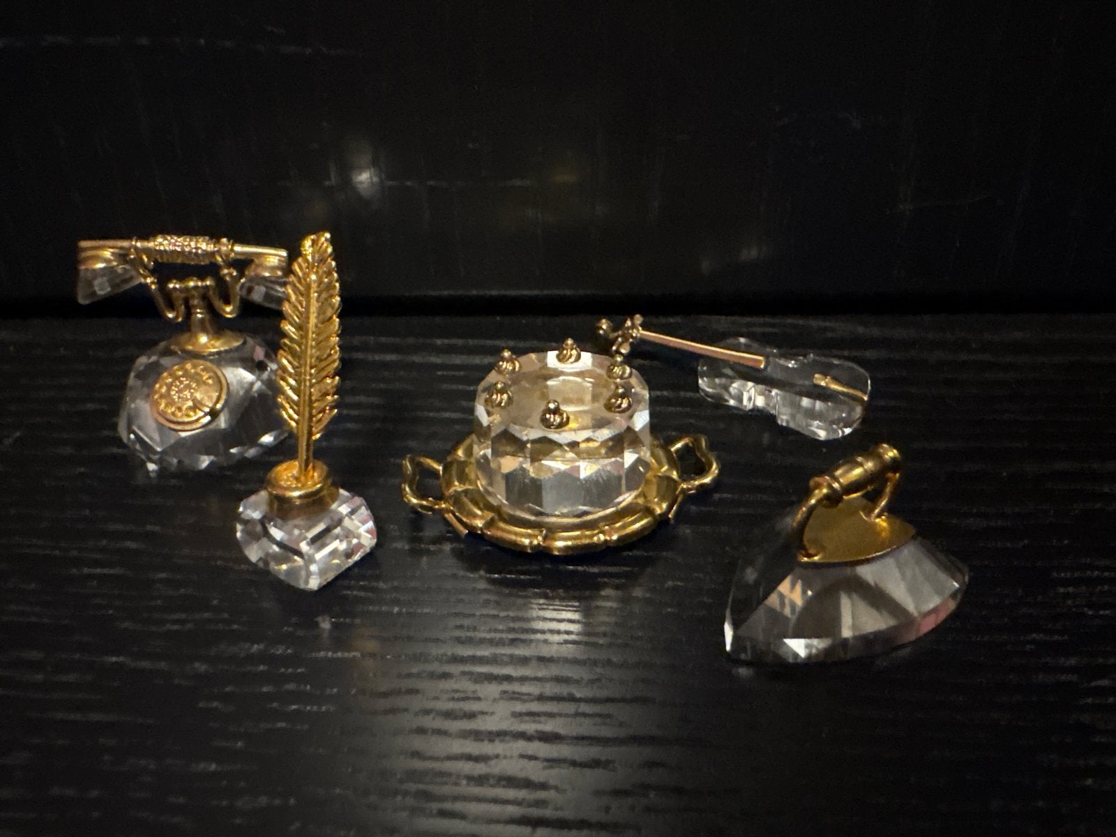 Swarovski Miniatuur Collectie: Telefoon, Veer, Viool, Strijk, Verzamelen, Ophalen of Verzenden, Gebruikt, Figuurtje