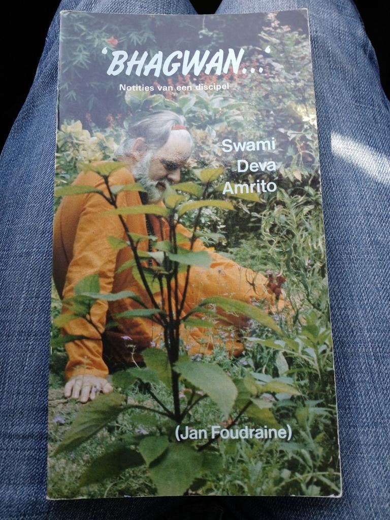 Bhagwan... Notities van een discipel - Amrito VASTE PRIJS, Achtergrond en Informatie, Spiritualiteit algemeen, Ophalen of Verzenden