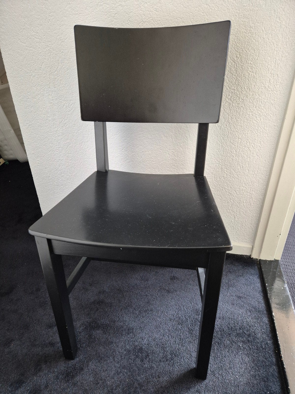 Zwarte houten stoel, Ophalen, Gebruikt, Zwart, Hout