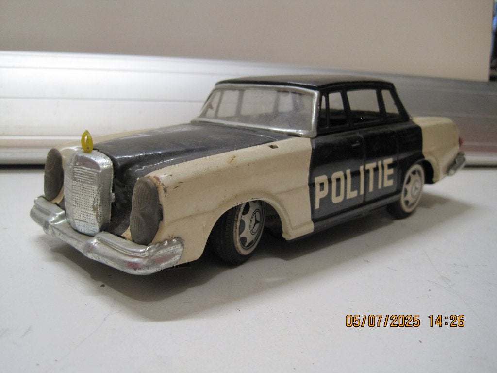 blikken speelgoedwagen mercedes politie 21,5 cm (348), Antiek en Kunst, Ophalen of Verzenden