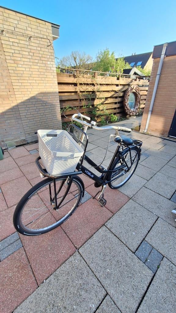 Vogue zwarte damesfiets, Fietsen en Brommers, Fietsen | Meisjes, Ophalen of Verzenden