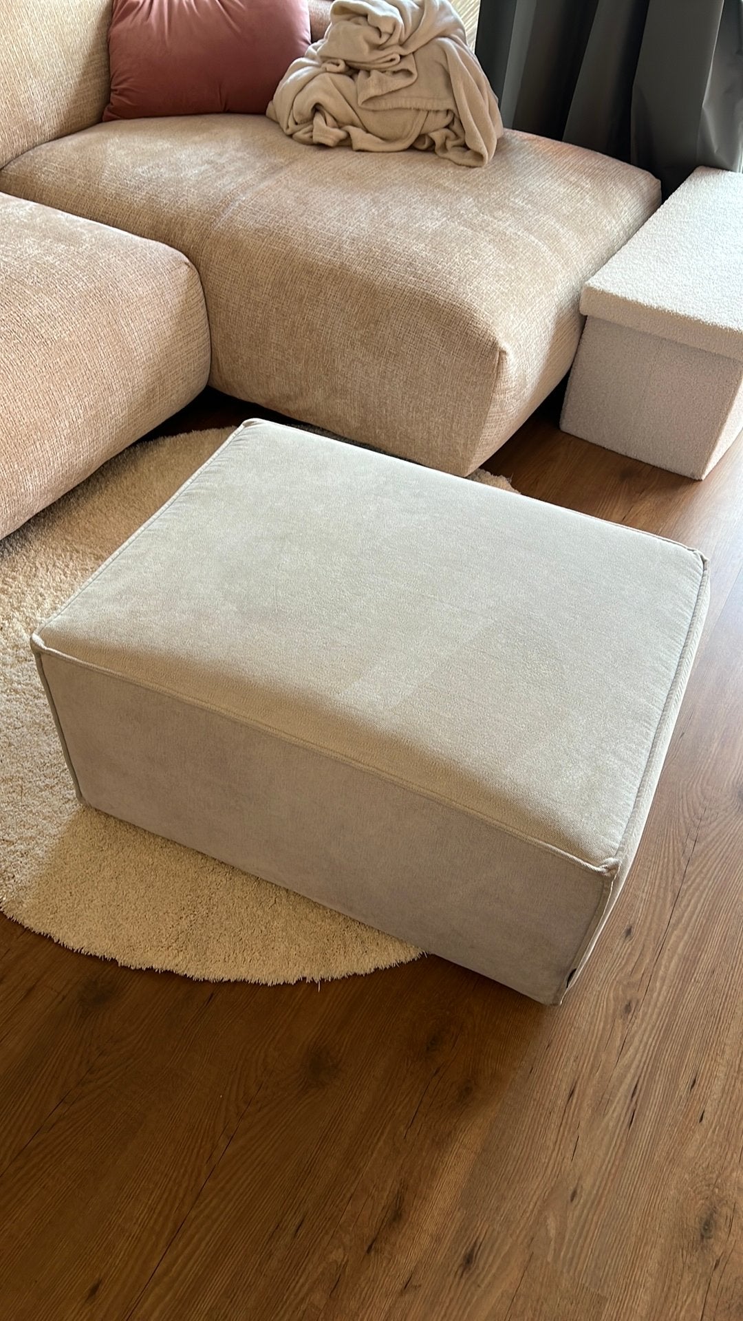 Hocker creme licht taupe Bronx71, Ophalen, Eenpersoons, 75 tot 100 cm, Zo goed als nieuw