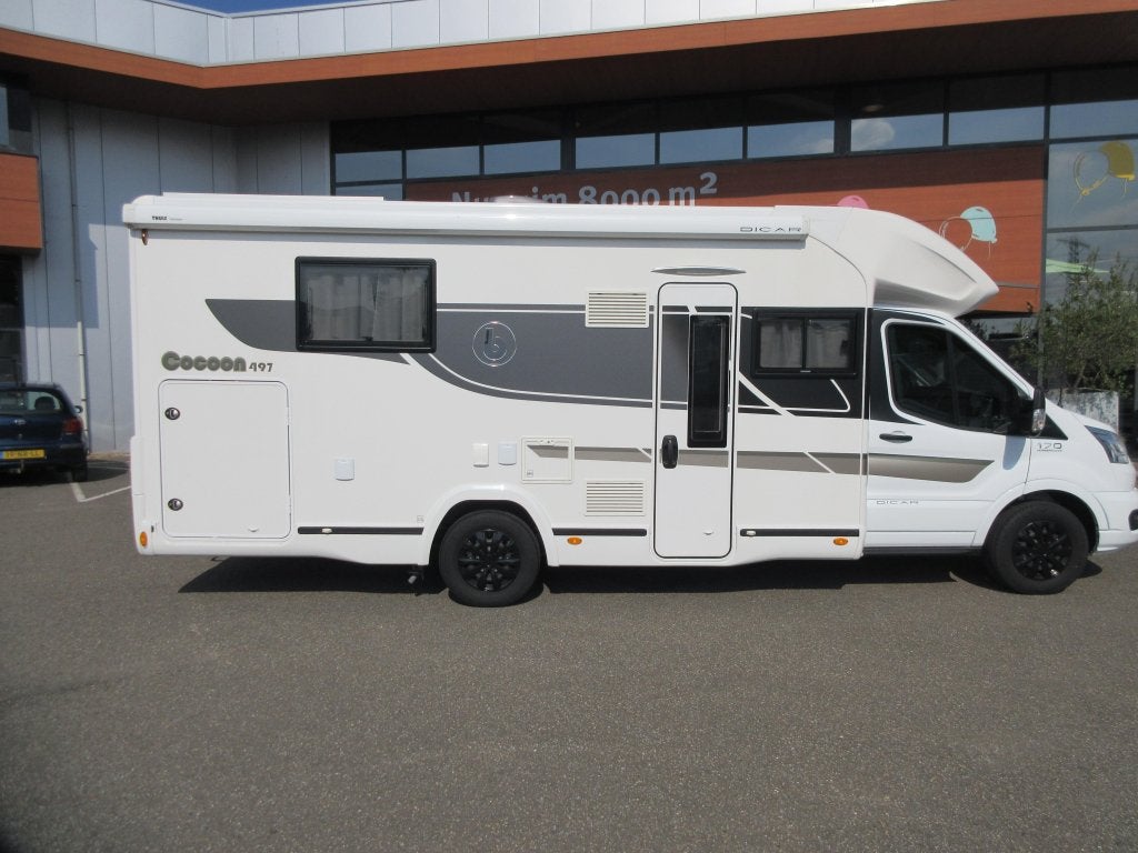 Benimar Cocoon 497 Jong gebruikt met Carpass, Achteruitrijcamera, Buitenlamp, Ford, Hordeur