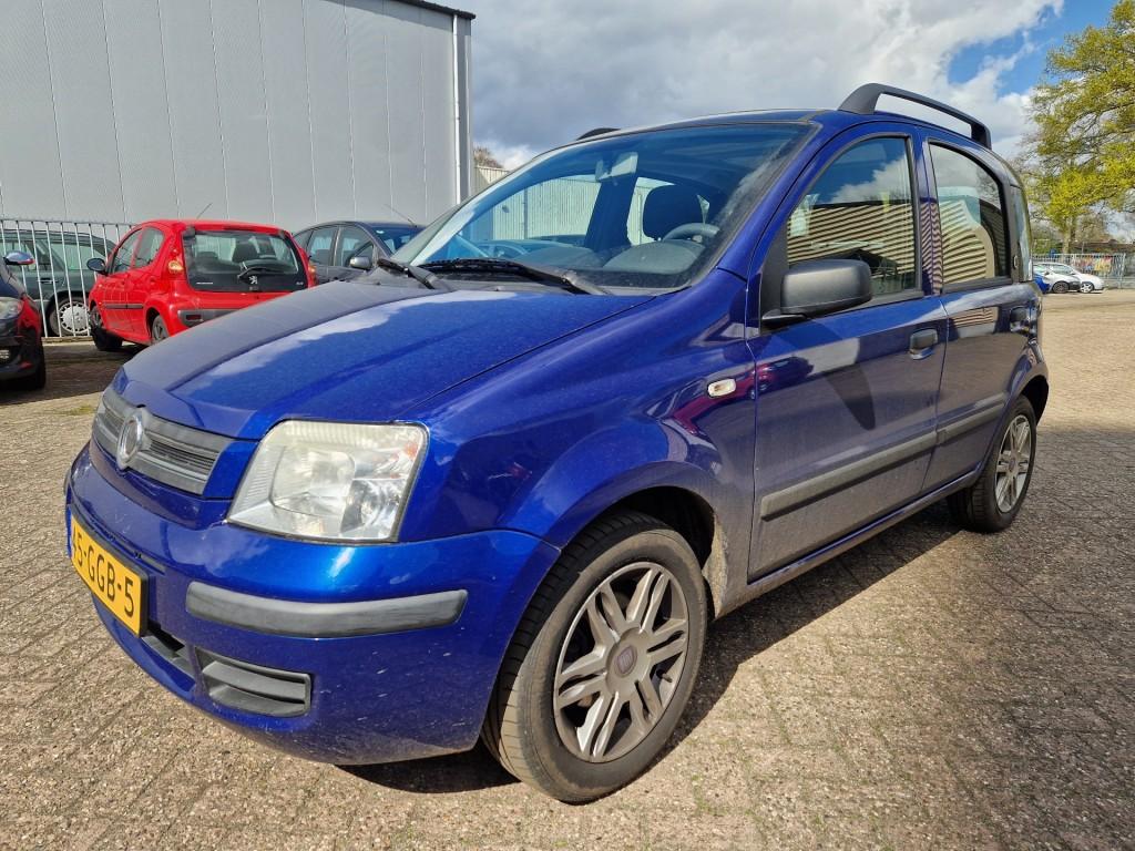 Fiat PANDA 1.2 SKY Airco Panodak Trekhaak, Gebruikt, Bedrijf, Handgeschakeld, Euro 4