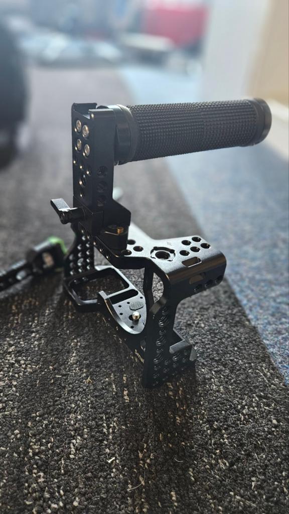 Smallrig Camera Cage voor Sony systeem cam, Ophalen of Verzenden, Gebruikt