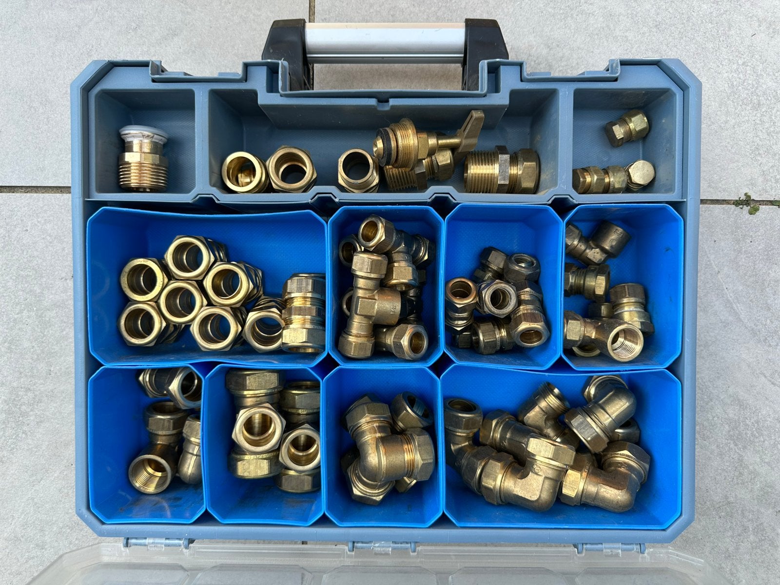 4 koffers VSH knel- en persfittingen KIWA en CV assortiment, Ophalen, Nieuw, 50 tot 100 mm, Overige typen