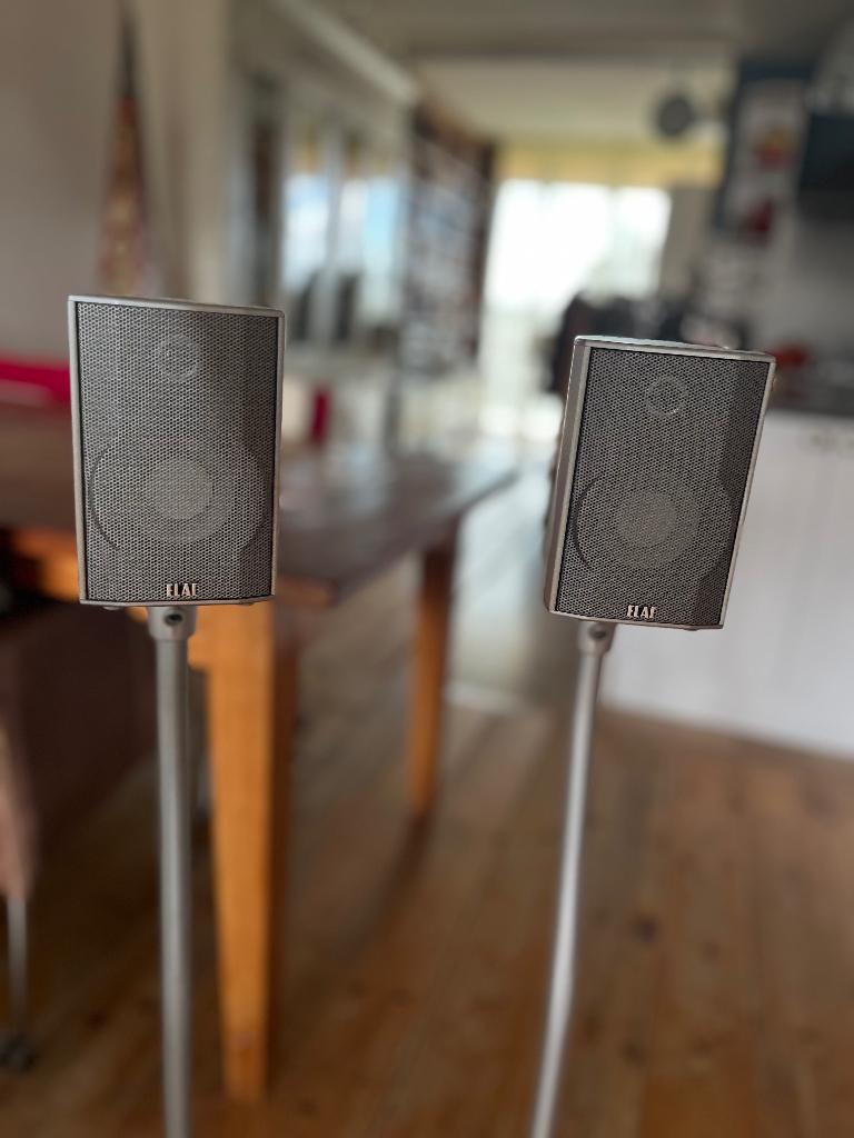 ELAC front speakers, Audio, Tv en Foto, Luidsprekers, Gebruikt, Front, Rear of Stereo speakers, 60 tot 120 watt, Overige merken