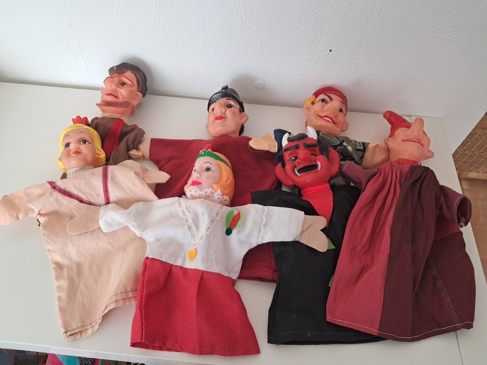 Set van 7 vintage handpoppen - diverse karakters, Ophalen of Verzenden, Gebruikt, Pop