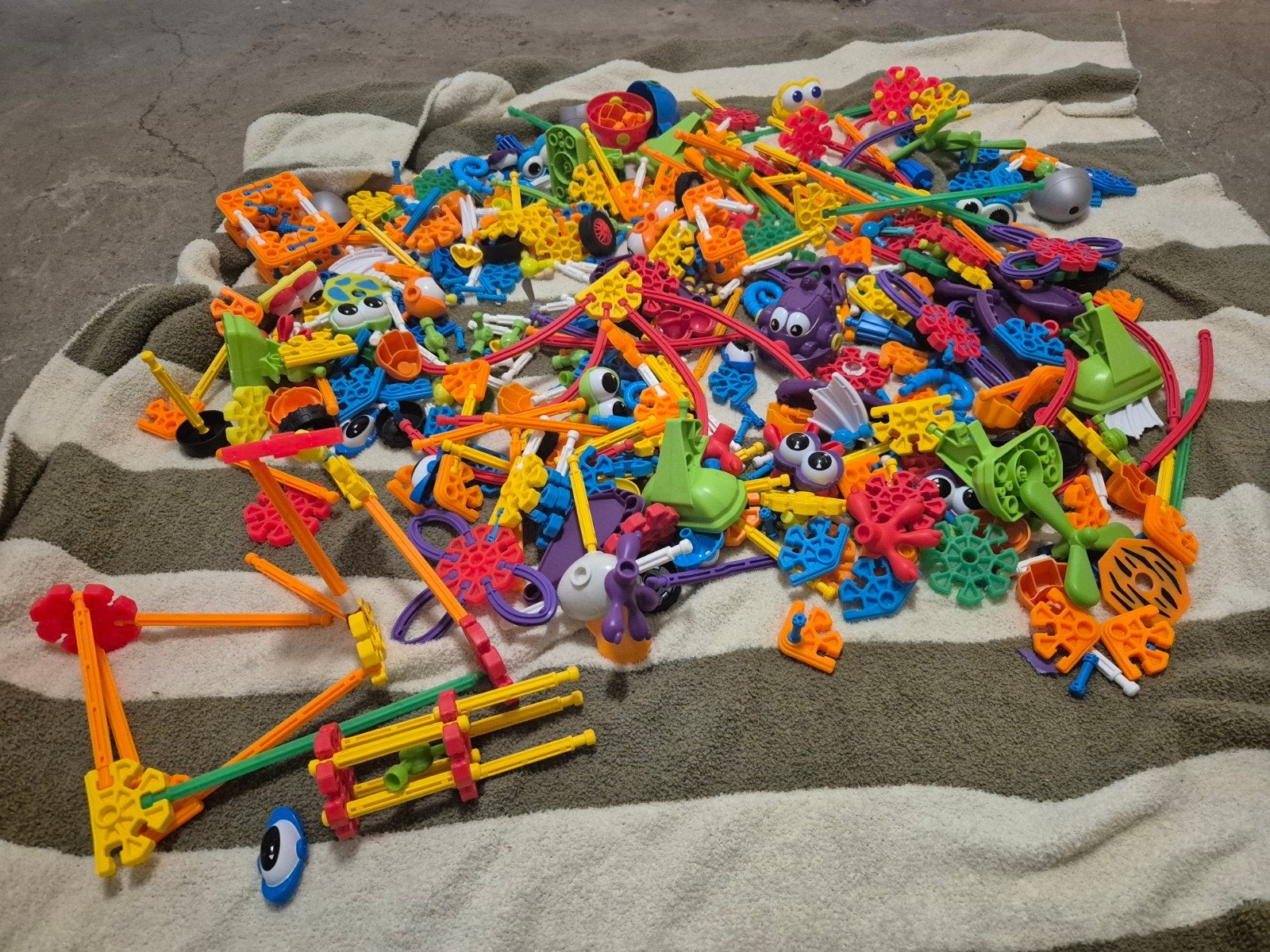 Grote partij K'nex Kid K'nex en andere bouwblokken, Ophalen, Gebruikt, K'nex
