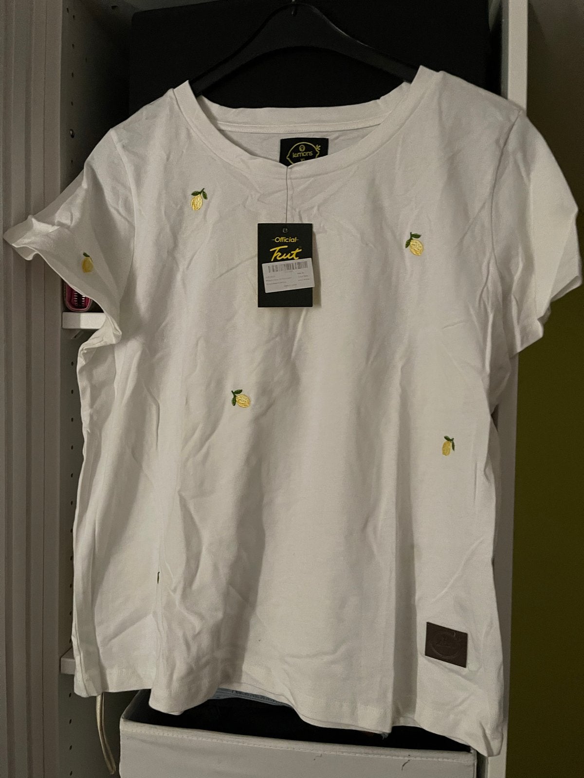 Nieuw wit T-shirt met citroen borduursels - Maat XL, Wit, Maat 46/48 (XL) of groter, Nieuw, Ophalen of Verzenden