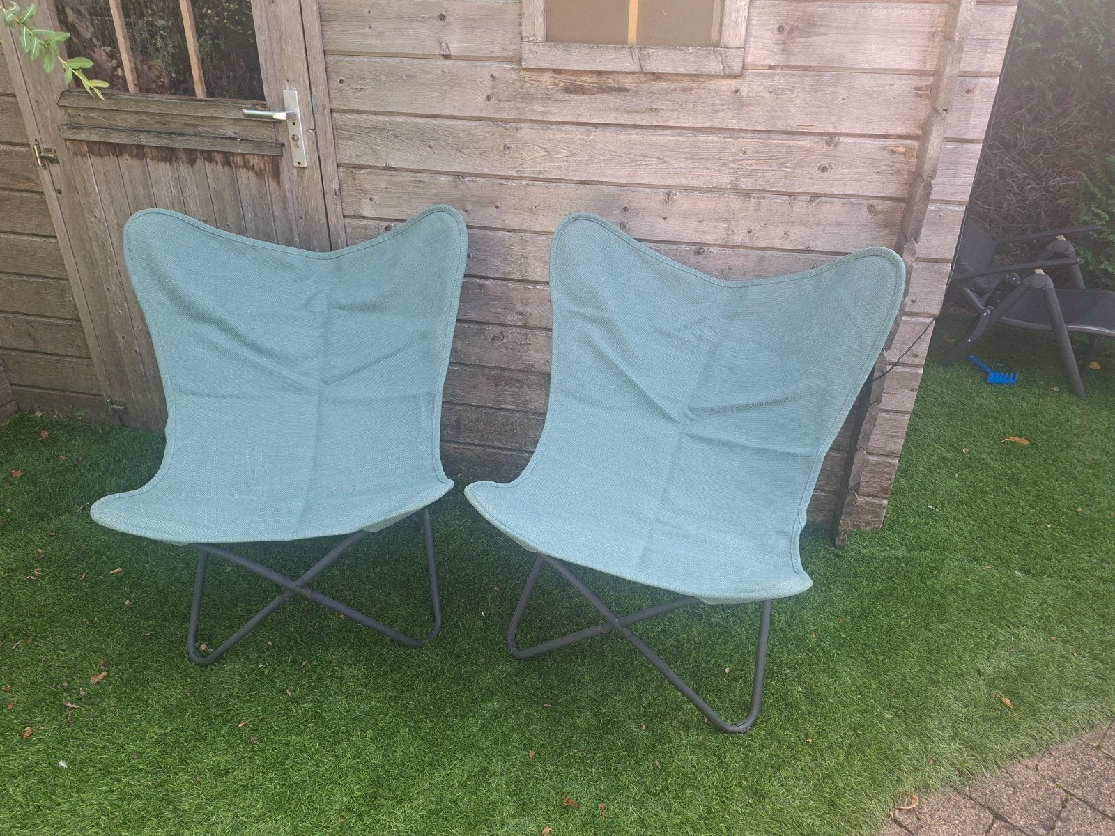 Vlinderstoelen - 2 stuks - mintgroen, Ophalen, Zo goed als nieuw, Metaal, Stapelbaar