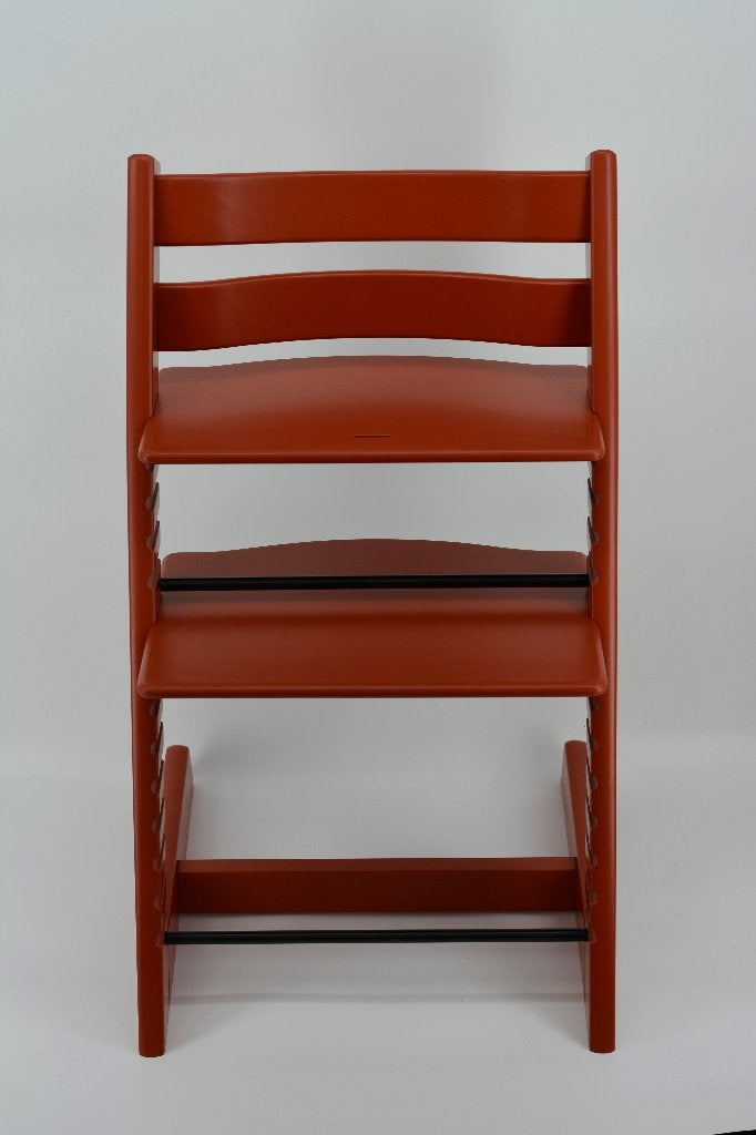 Stokke Trip Trap Warm Red – trip trap stoel, Kinderen en Baby's, Verzenden, Gebruikt, Meegroeistoel, Aanschuifbaar