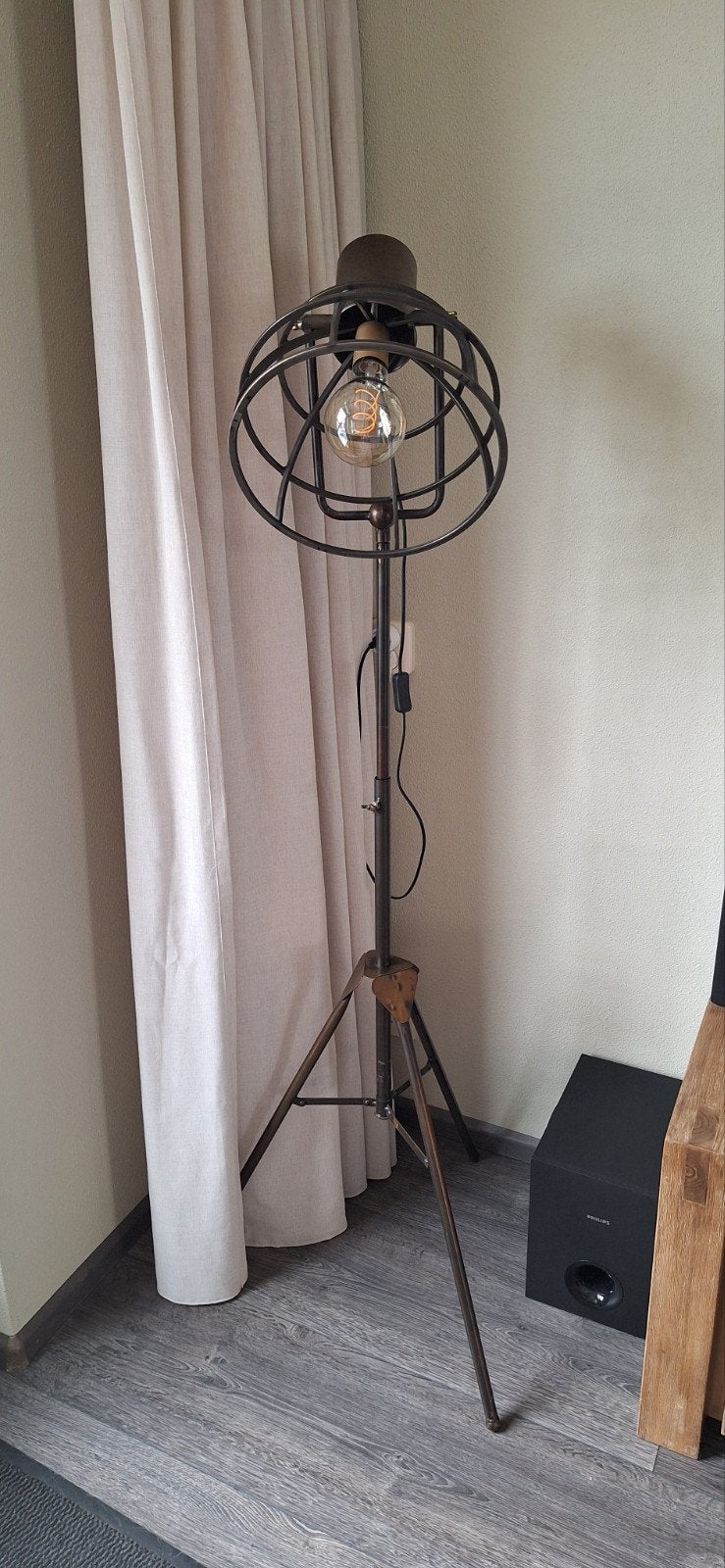 Industriële vloerlamp / schemerlamp, Ophalen, Gebruikt, E27 (groot), Metaal