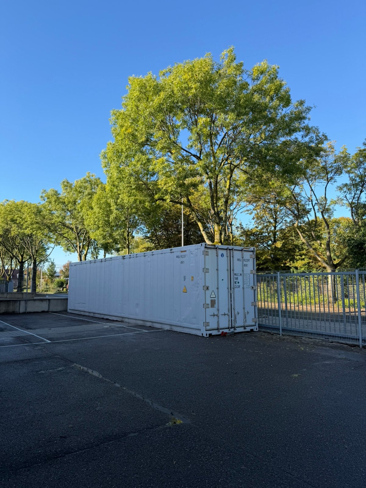 Te huur: koelvriescontainer/droger/warmte/ – €350 per maand, Diensten en Vakmensen