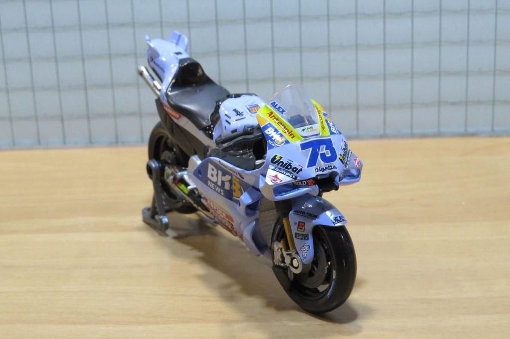 Alex Marquez BK8 Gresini Ducati Desmosedici 2025 1:18, MayCheong, Maisto, Nieuw, Ophalen of Verzenden