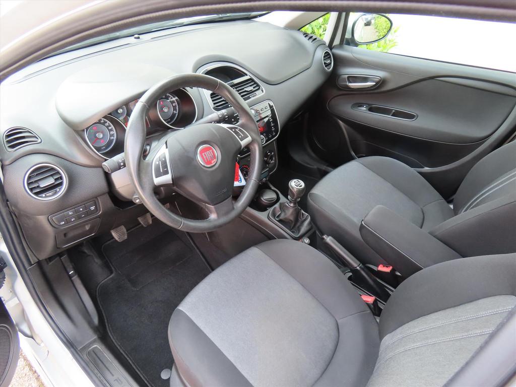 Fiat Punto 0.9 TwinAir 85pk 5d Edizione Cool/ Airco/ Cruise, Keurmerk '100% Onderhouden', Gebruikt, Zwart, 49 €/maand