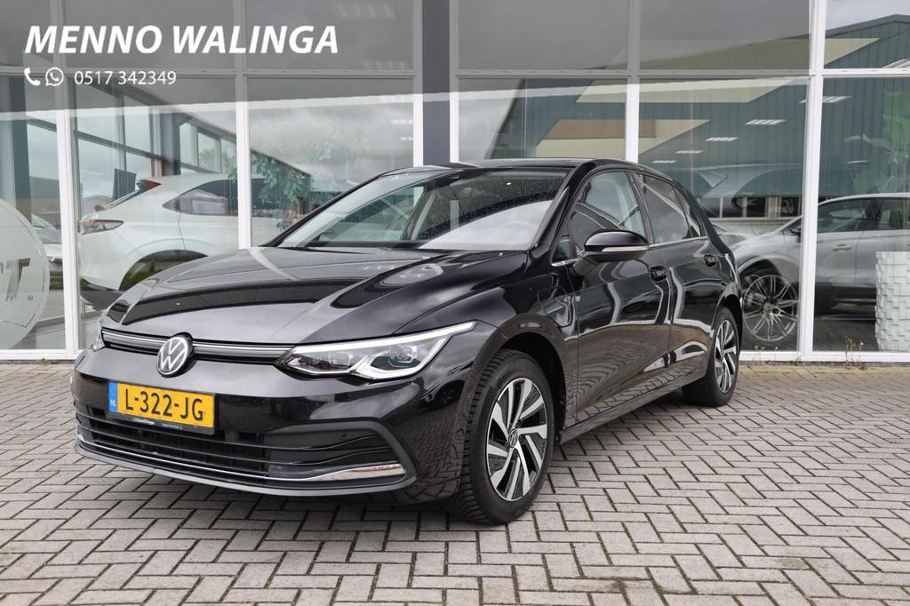 Volkswagen Golf 1.4 eHybrid Style|Pano|Stuur/stoelverwarming, 1490 kg, Gebruikt, Euro 6, 4 cilinders