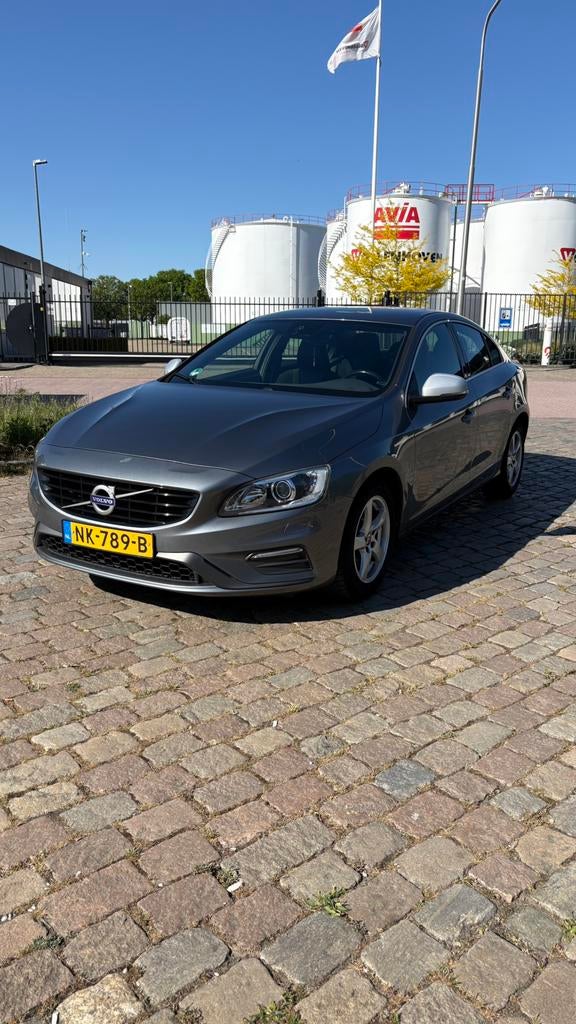 Volvo S60 D3 Nordic+ R-Design, Auto's, 4 cilinders, 1969 cc, S60, Origineel Nederlands