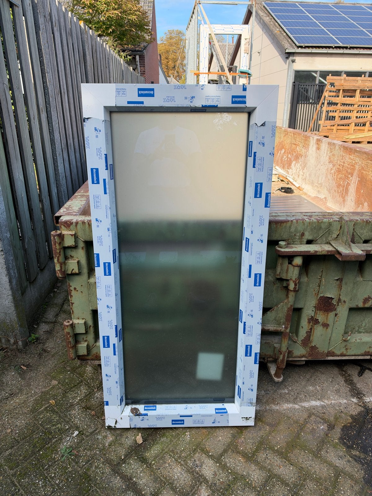 Deceuninck Kozijn 700x1485mm - RAL 9016 Melkglas, Doe-het-zelf en Verbouw, Ophalen, Kunststof, Minder dan 80 cm, Overige typen