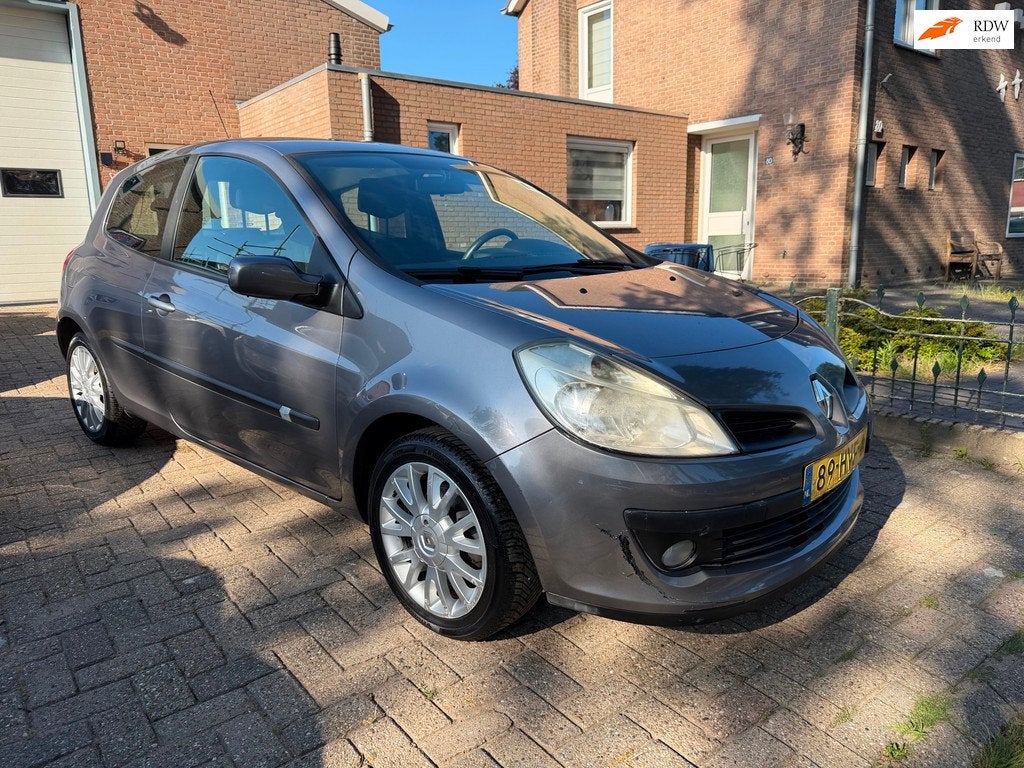 Renault Clio 1.2-16V *NIEUWE APK*, Auto's, Renault, Bedrijf, Te koop, Clio, ABS, Airbags, Airconditioning, Boordcomputer, Centrale vergrendeling
