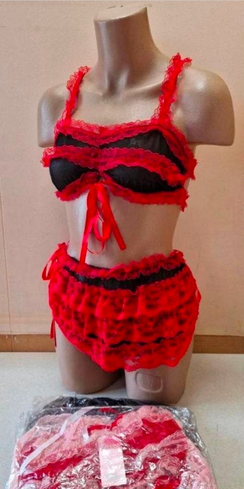 Partij lingerie setjes 24 sets € 1,- p.st., Overige typen, ., Ophalen of Verzenden, .