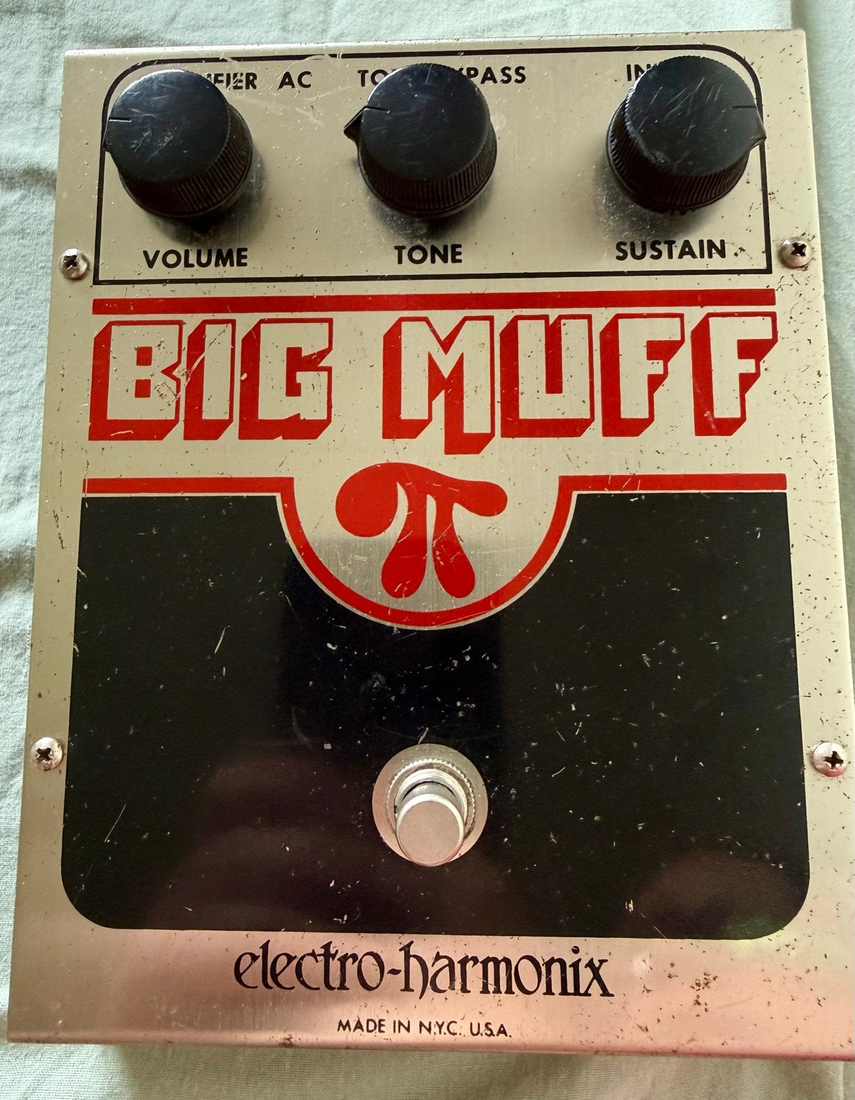 EHX Big Muff Pi (EH1322) V4 (1978) Billy Corgan, Ophalen of Verzenden, Gebruikt, Distortion, Overdrive of Fuzz