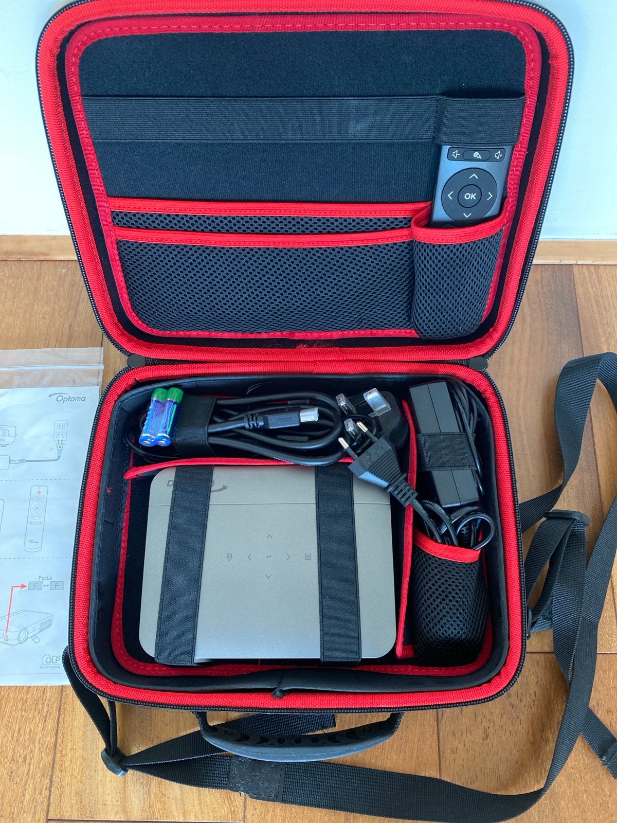 Optoma DLP Projector met Draagtas en Afstandsbediening, Ophalen of Verzenden, Zo goed als nieuw, DLP, Overige resoluties
