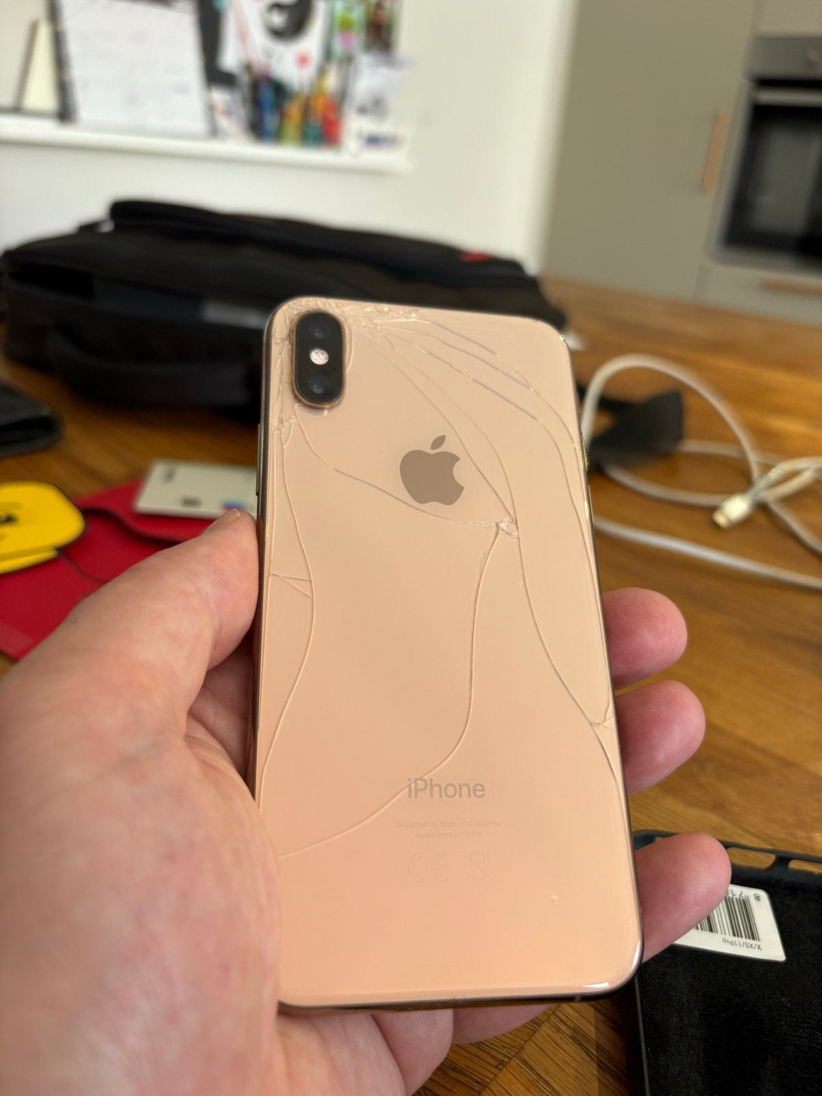 iPhone XS Goud 64GB - Gebarsten scherm en achterkant, Telecommunicatie, Mobiele telefoons | Apple iPhone, Ophalen, IPhone XS, 64 GB