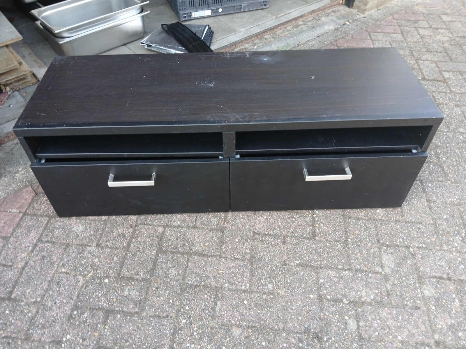 Gratis af te halen: TV kast met lichte krassen, Gebruikt, 100 tot 150 cm, Ophalen of Verzenden, Minder dan 100 cm
