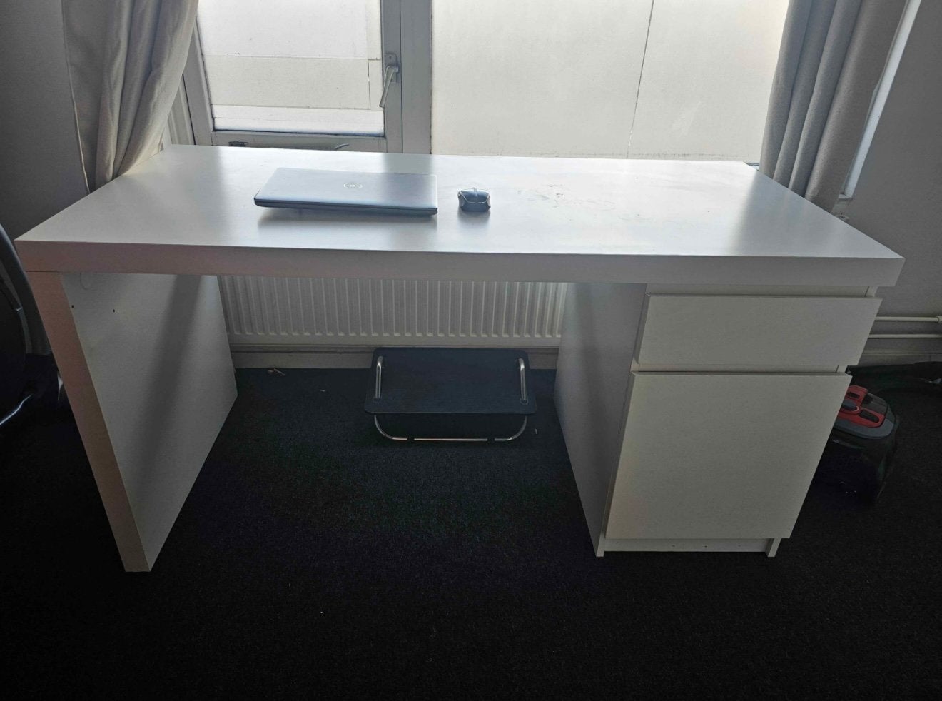 IKEA MALM Bureau Wit met Lades | 140x65 cm, Ophalen, Zo goed als nieuw