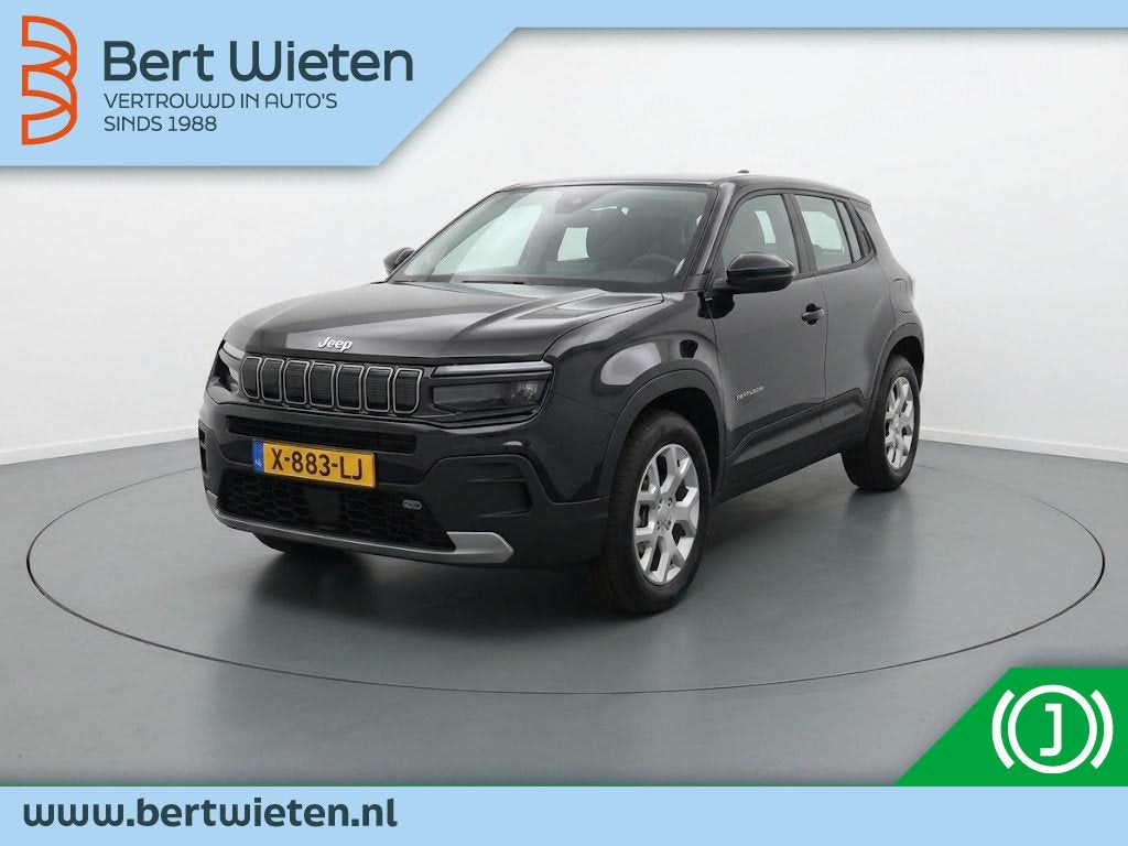 Jeep Avenger Altitude 54kWh | Geen import | 96% SOH | Naviga, Auto's, Gebruikt, 157 pk, Zwart, Origineel Nederlands