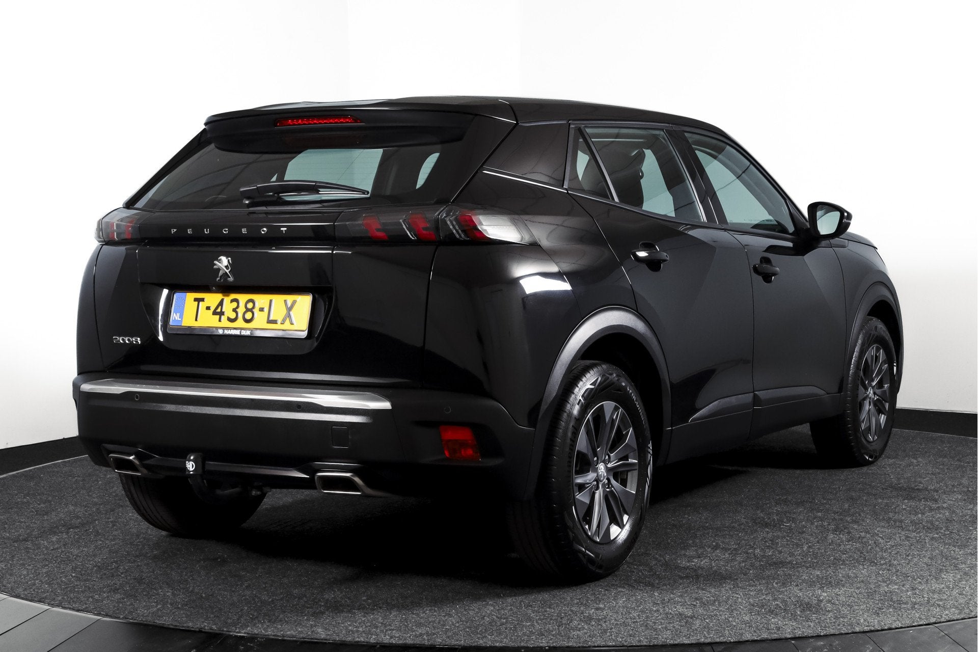 Peugeot 2008 1.2 PureTech 130 PK Active Pack - Automaat | Tr, Auto's, Gebruikt, Euro 6, 1199 cc, Zwart