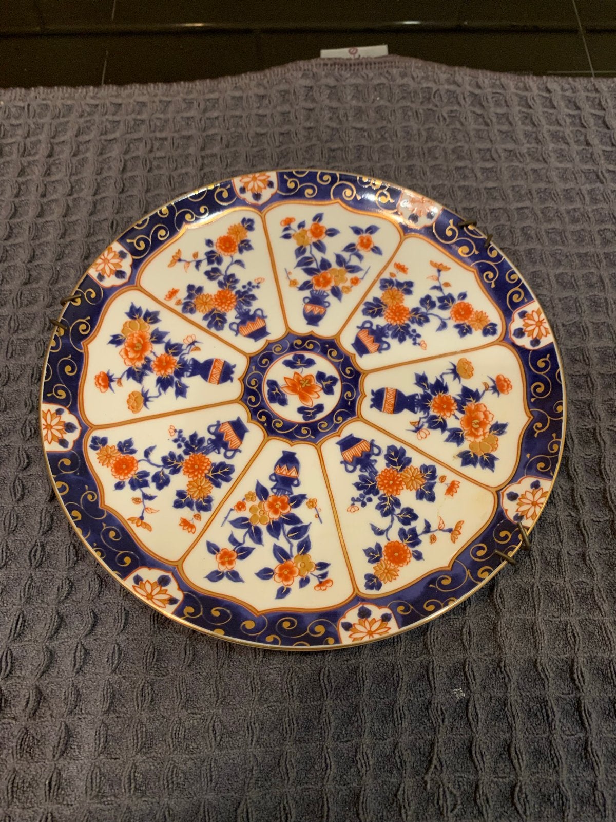 Decoratieve Wandbord - Handgeschilderd met Bloemen, Antiek en Kunst, Ophalen of Verzenden