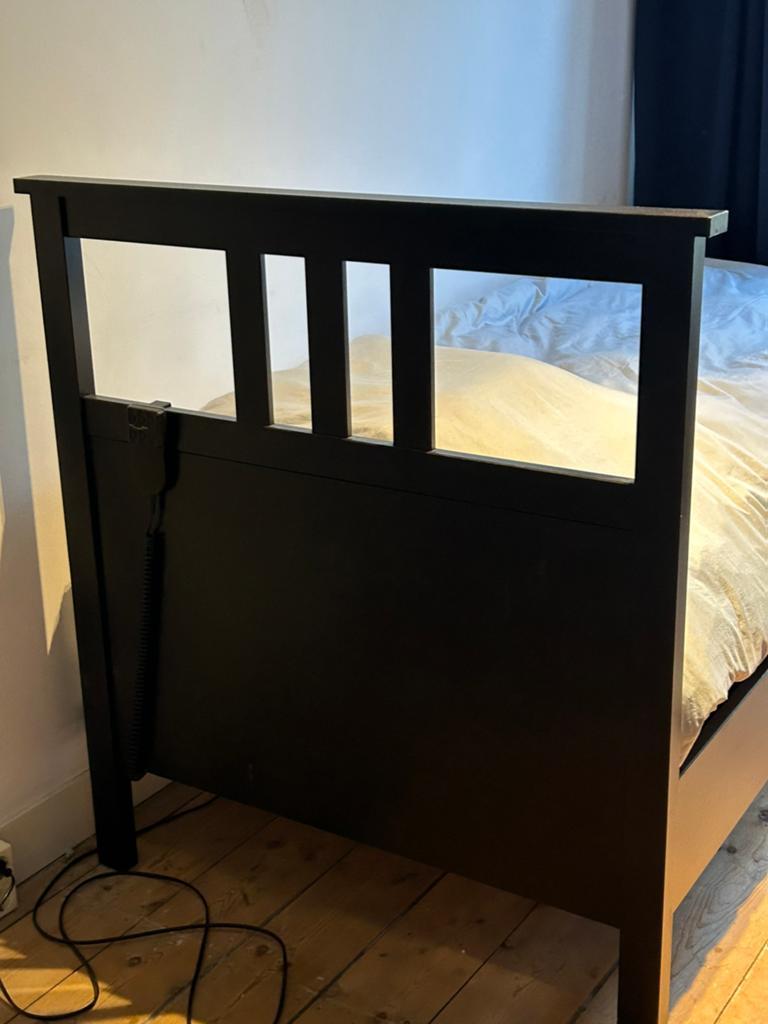 Hemnes bed/ bedframe/ ledikant, Ophalen, Gebruikt, Eenpersoons, Zwart