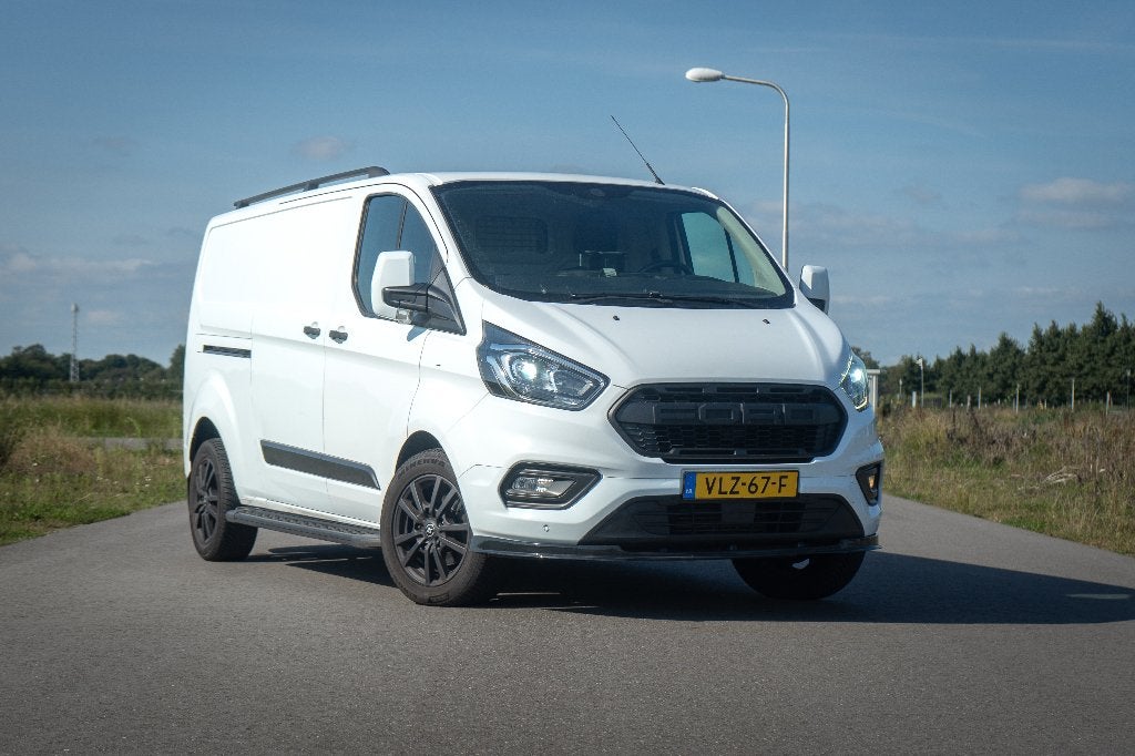Ford Transit Custom (L2), vele extra’s, € 13.950,- incl. BTW, Auto's, Bestelauto's, Voorwielaandrijving, 15 km/l, 1995 cc, 4 cilinders