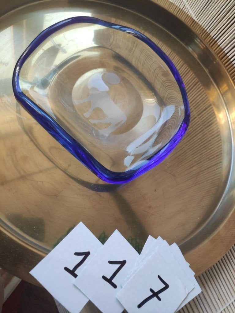 zwaar glazen schaaltje, Antiek en Kunst, Ophalen of Verzenden