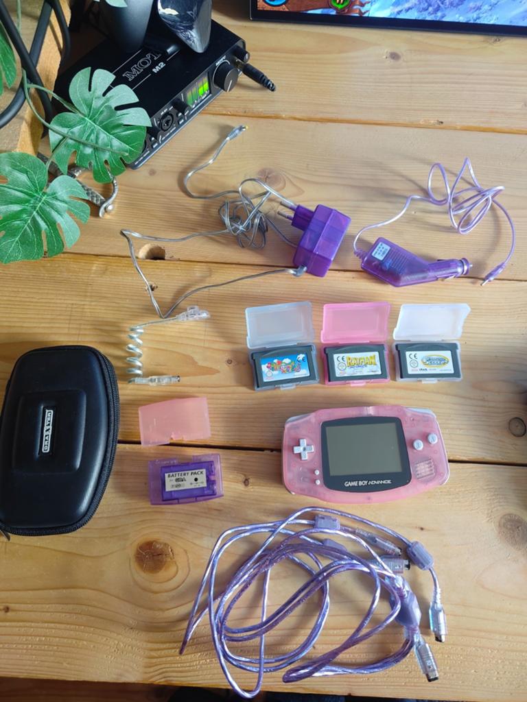 Gameboy Advance Pink Transparent - 3 Games, met extra veel a, Ophalen of Verzenden, Gebruikt, Game Boy Advance