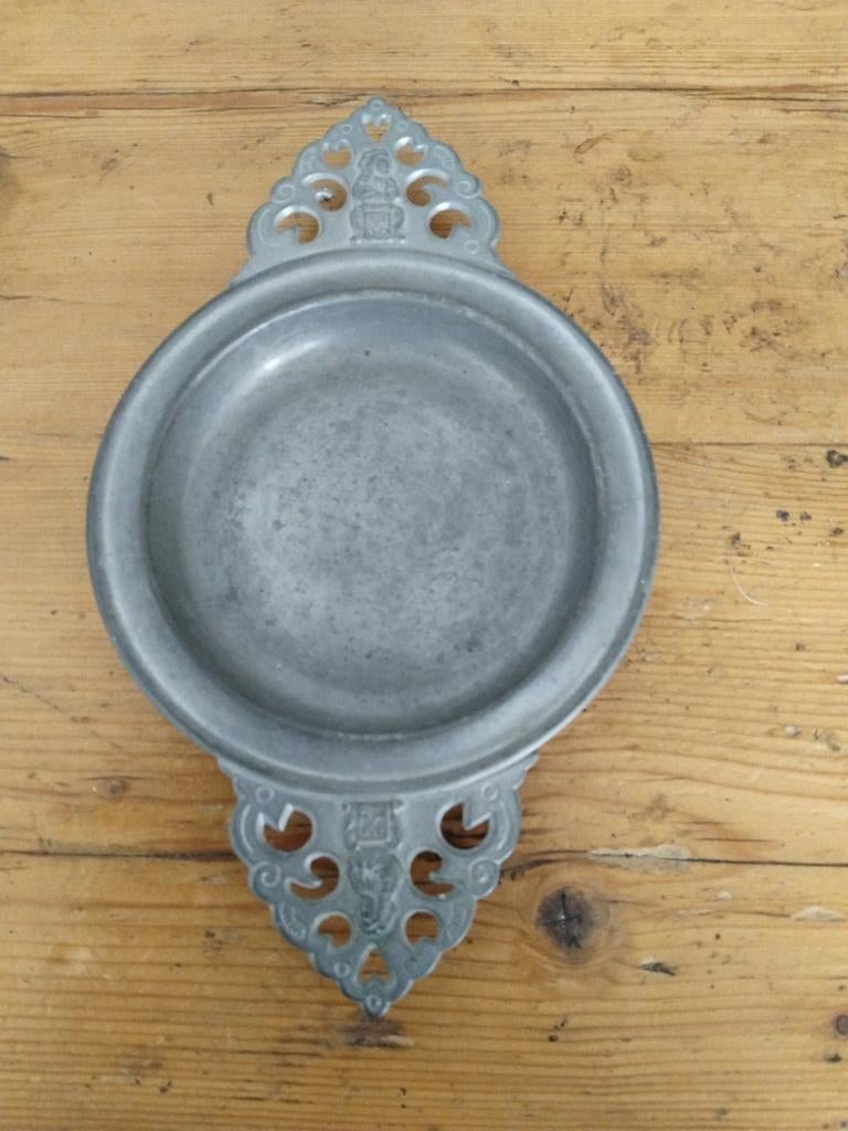 Tinnen papkom met stadswapen v Leiden 2x, Antiek en Kunst, Antiek | Tin, Ophalen of Verzenden