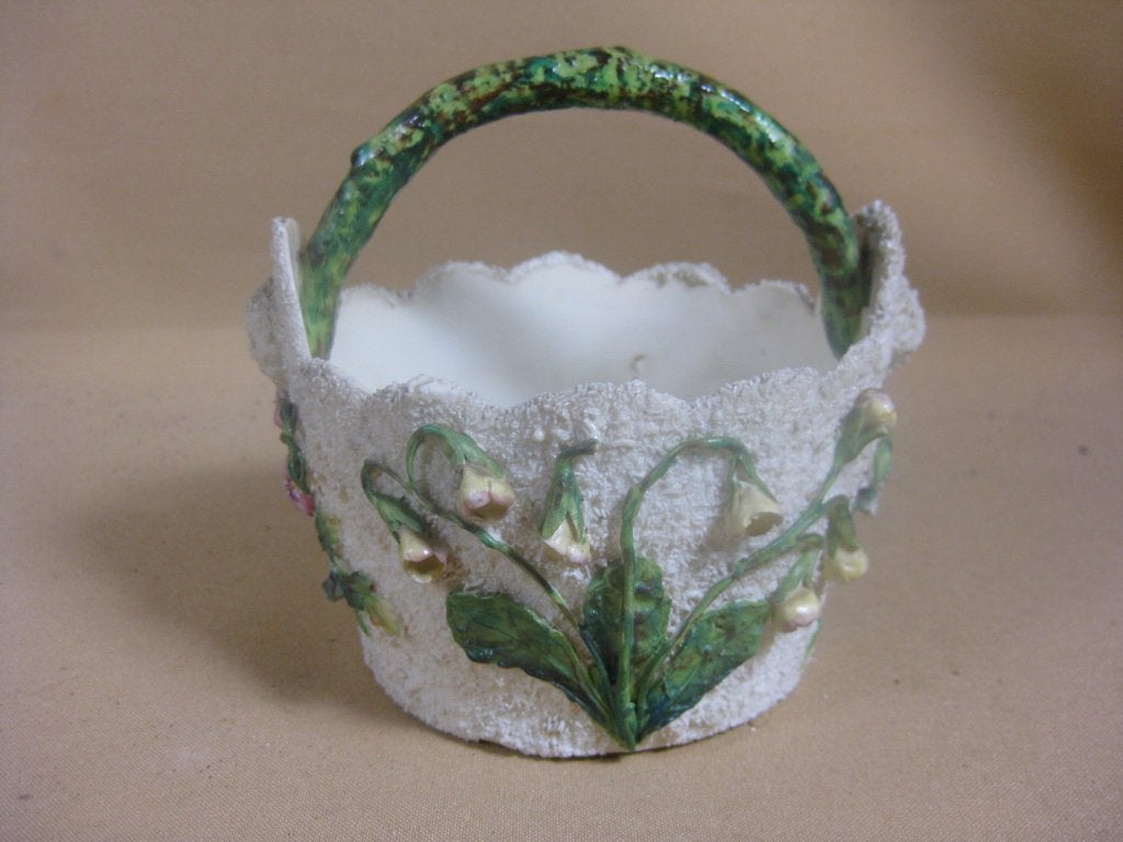 Antiek Engels mandje Thomas Bevington "moss ware" 1880, Antiek en Kunst, Antiek | Porselein, Ophalen of Verzenden