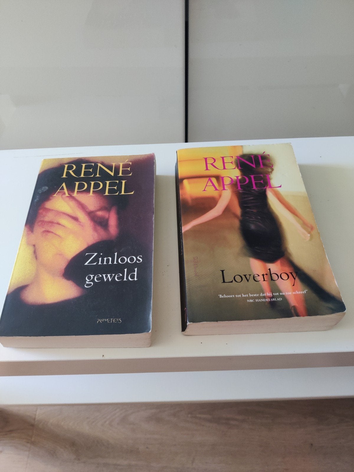 2 boeken, Rene Appel, samen 1,50, Ophalen of Verzenden, Gelezen