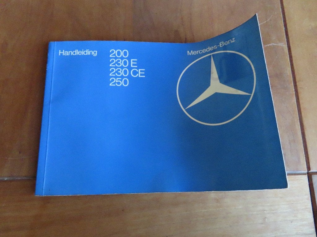 Instructieboek Mercedes 200, 230 E, 230 CE, 250 W123 1981, Ophalen of Verzenden