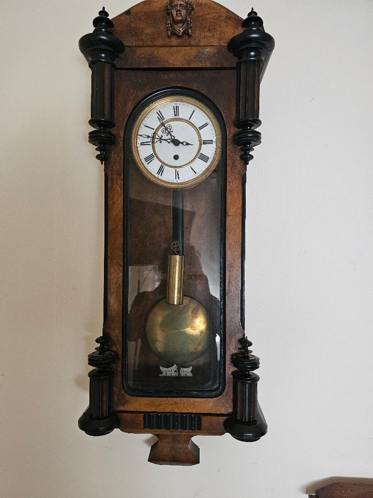 Weense ééngewicht REGULATEUR klok, Ophalen