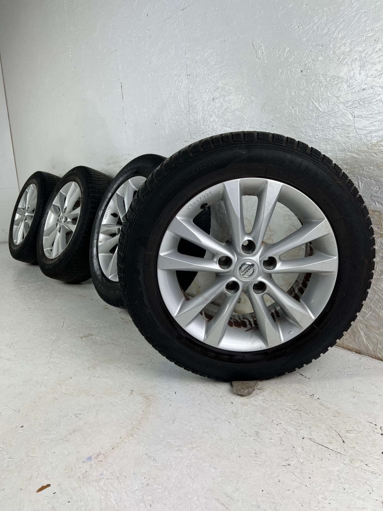 Originele Nissan Qashqai Juke velgen 16" 5x114.3 winterset, Auto-onderdelen, Banden en Velgen, Niet ingevuld, Gebruikt, 16 inch