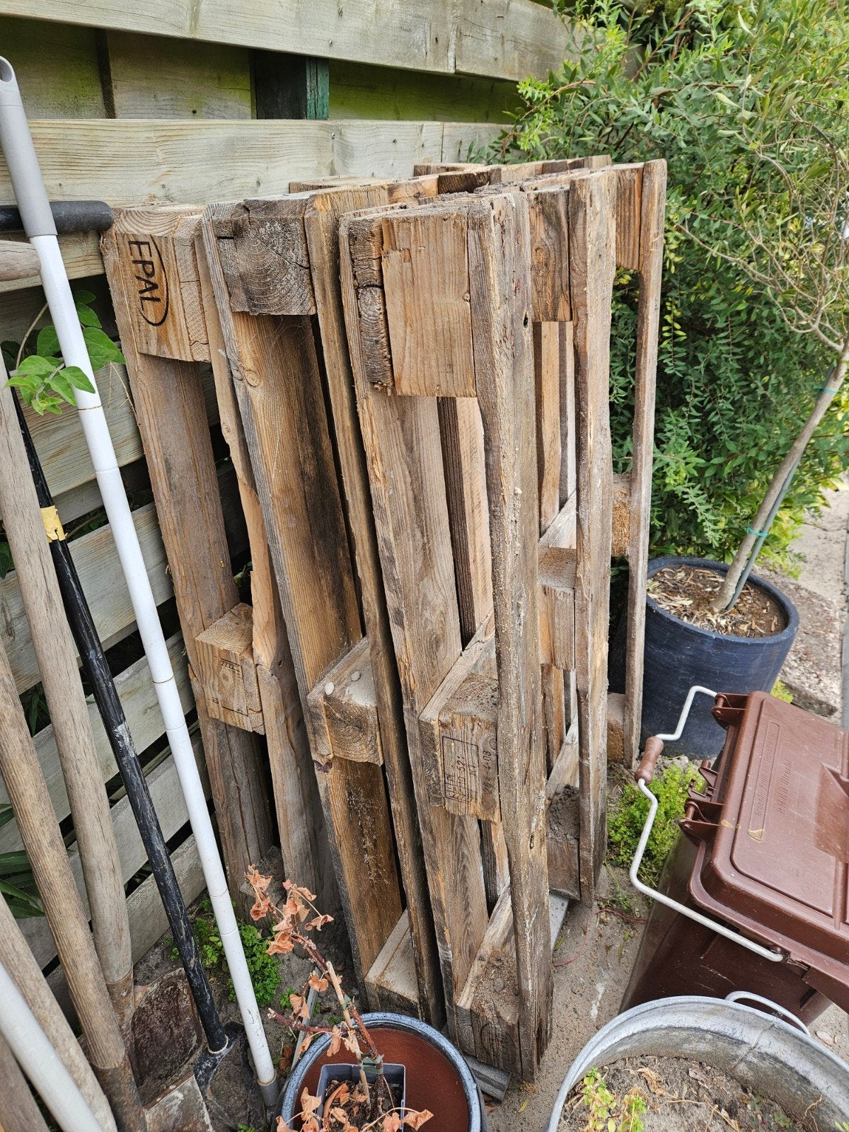 4 gratis pallets, Ophalen