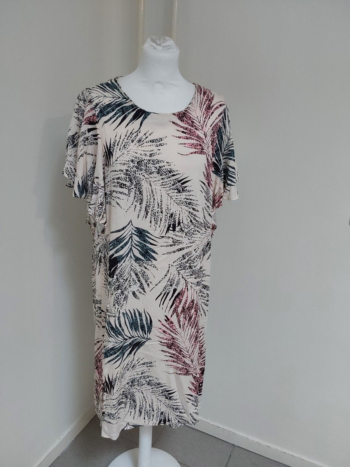 Prachtige jurk van Saint Tropez maat L, okselm 55cm, Saint Tropez, Verzenden, Zo goed als nieuw