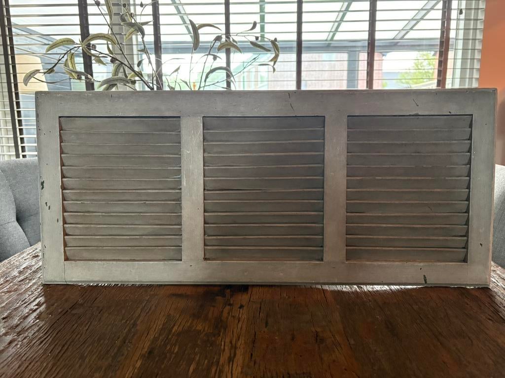 Landelijke Wanddecoratie “ Louvre “ stijl, 74 cm, Hout, 32 cm, Ophalen of Verzenden