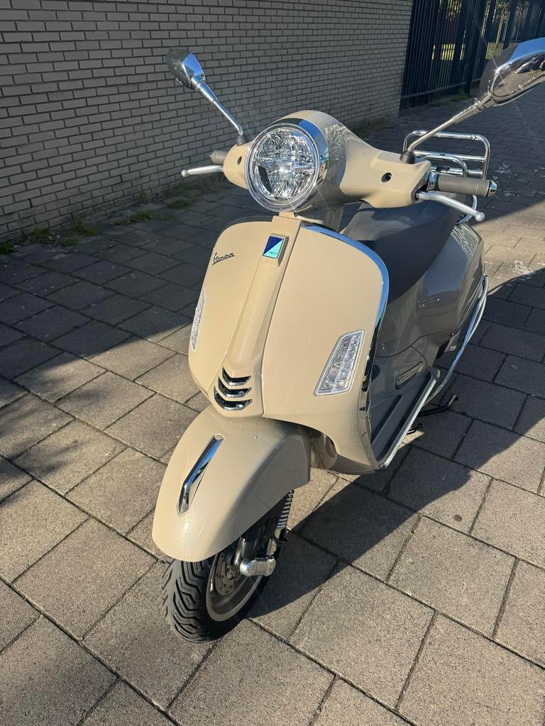 2025 Piaggio Vespa GTS 310 - Zo goed als nieuw, slechts 6208, Ophalen, Zo goed als nieuw, Benzine, Overige modellen