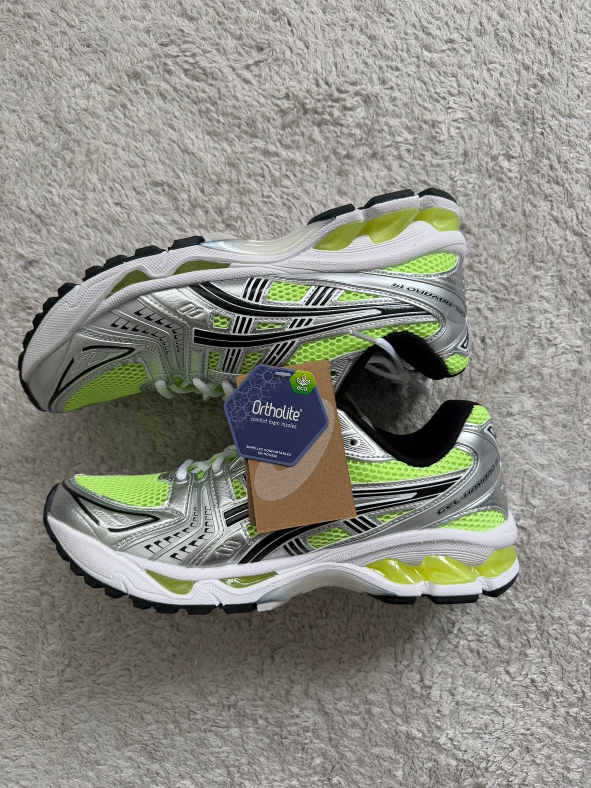 Asics gel-kayano 14, Kleding | Heren, Ophalen of Verzenden, Zo goed als nieuw, Sportschoenen